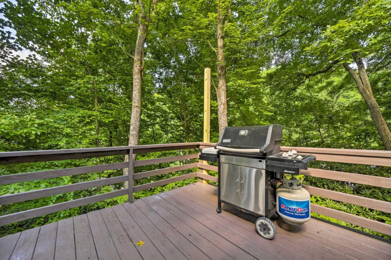 Charming Maggie Valley Getaway With Fire Pit! Exterior photo