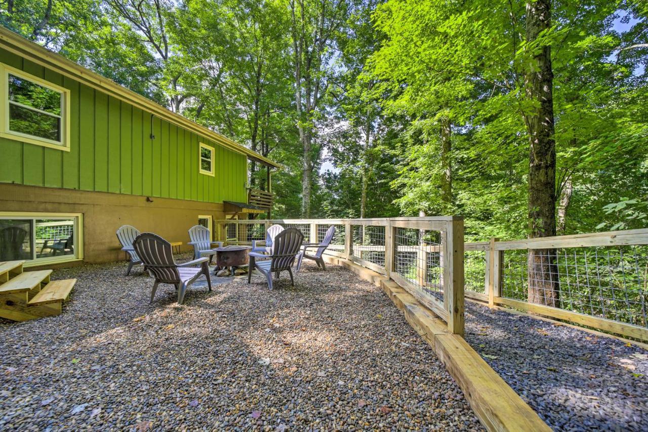 Charming Maggie Valley Getaway With Fire Pit! Exterior photo